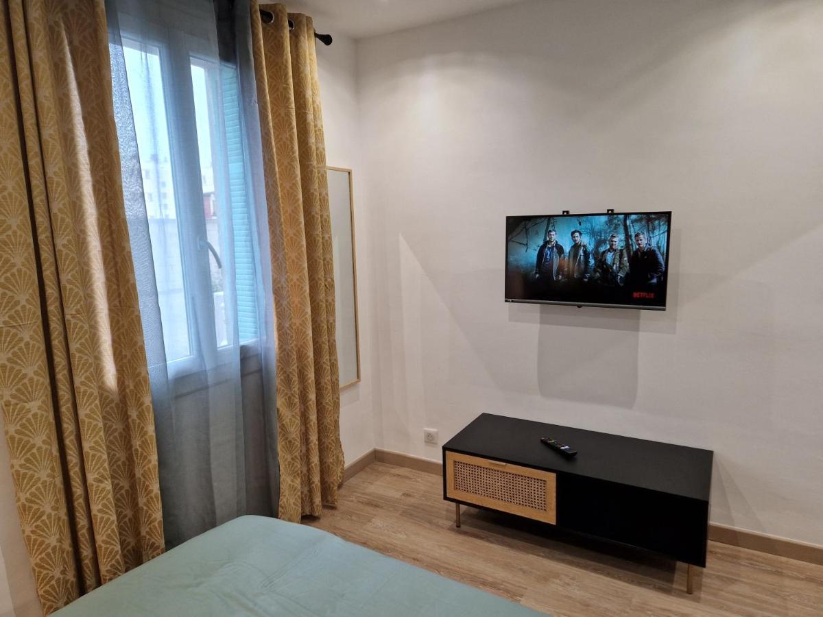 Appartement Ajaccio Climatise 4 Personnes Parking Gratuit Exterior foto